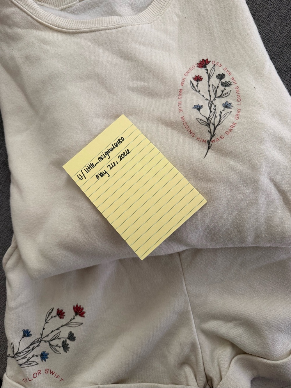 Taylor “Loving Him Was Red” Sweat Set - Cream - Picture 2 of 3